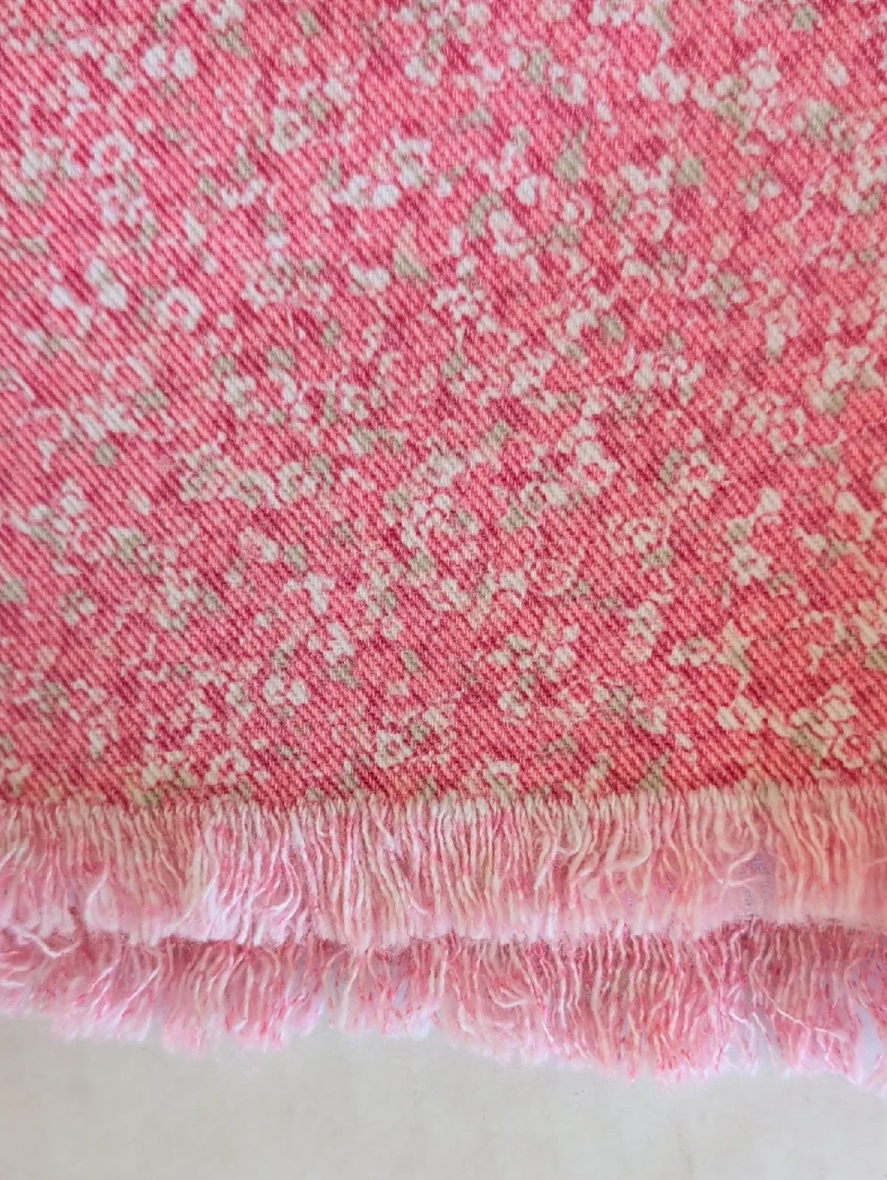 Vtg. Canyon River Blues High-Waist Floral Frayed Hem Shorts Junior 9 Pink White